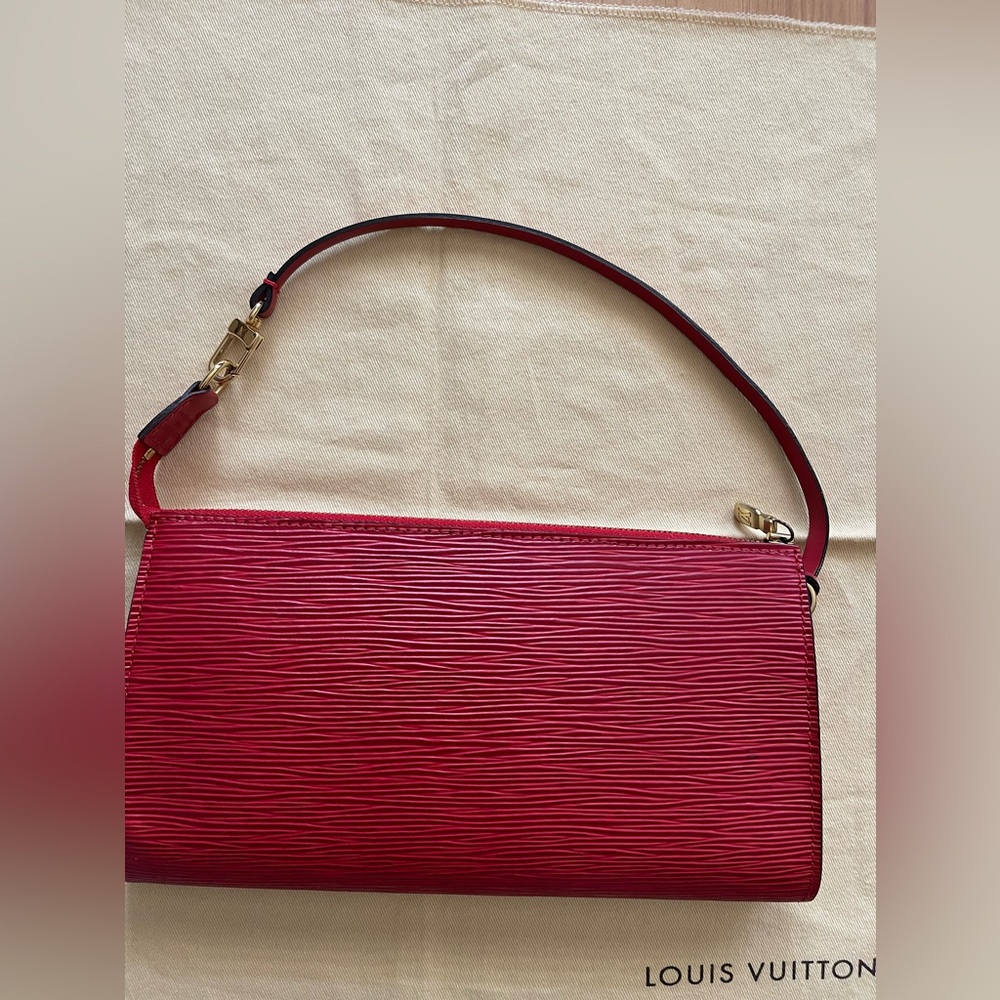 LV Red Epi Pochette